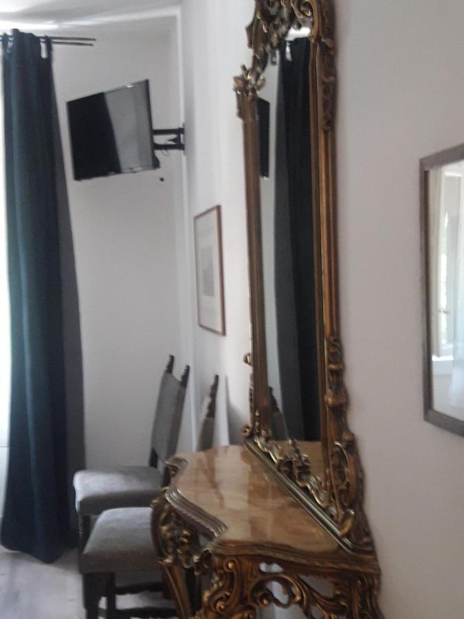 Rooms Alla Loggia Del Castello Trento Exterior photo