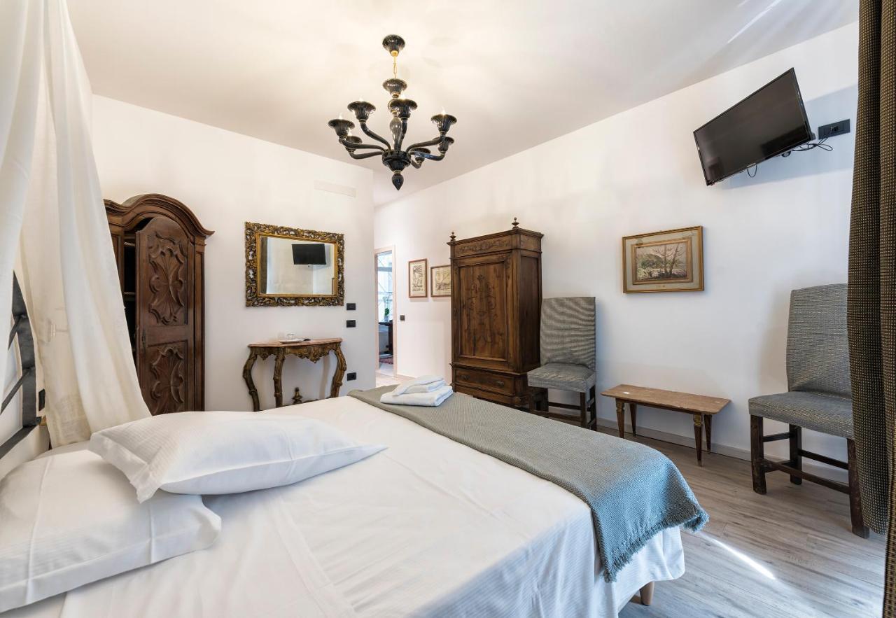 Rooms Alla Loggia Del Castello Trento Exterior photo